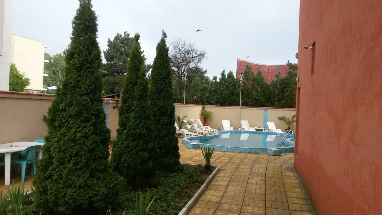 Къща Нанси Slăntjev Brjag Exteriör bild