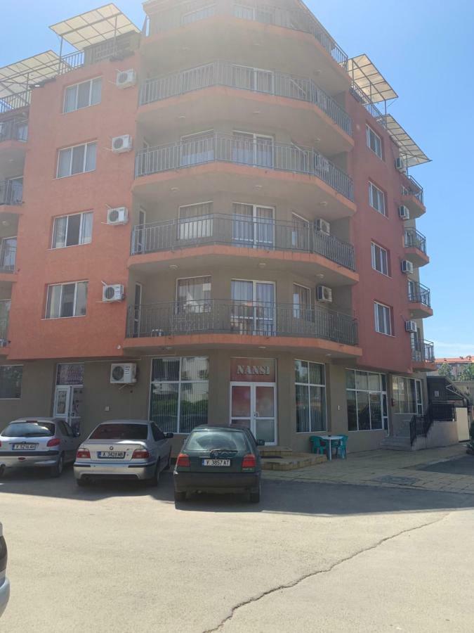 Къща Нанси Slăntjev Brjag Exteriör bild